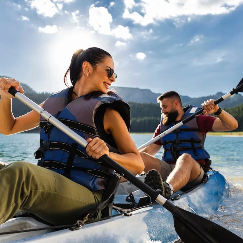 People practice adventure therapy.